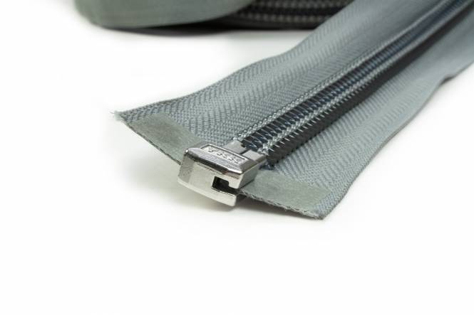 YKK spiraal rits 10 mm deelbaar LICHTGRIJS, 250 cm