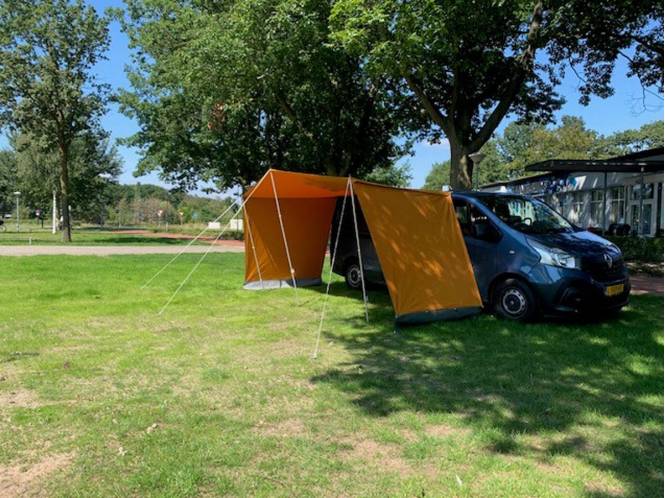 Atomatent luifel voor Renault bus, op aanvraag