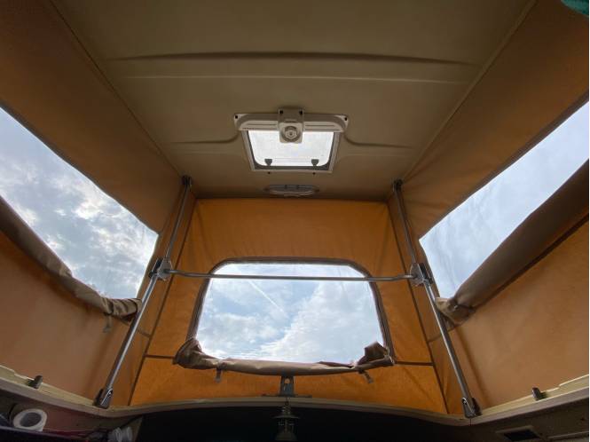 ESVO Hefdak voor Volkswagen T3 Westfalia, bouwjaar 1980 - 1984, lichtgrijs 69350