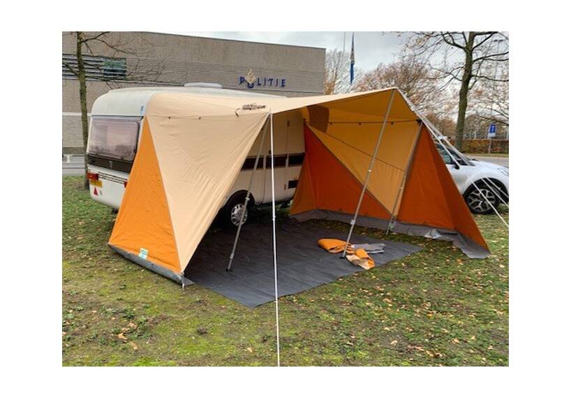 Atomatent luifel voor Levante / Lander caravan, op aanvraag
